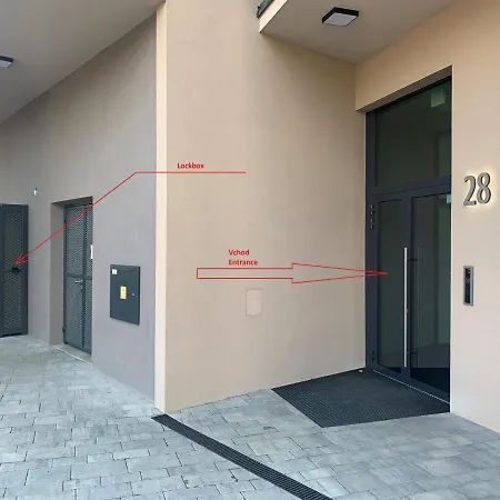 Ah Designe アパート