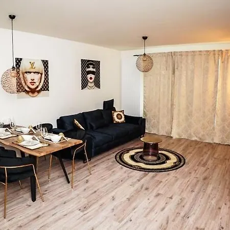 Apartment Ah Designe