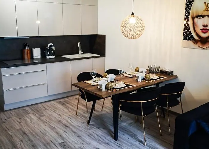 Ah Designe Apartment *